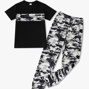 Size 7-8T Boys Summer/Fall Outfits Short Sleeve T Shirt and Camouflage Pants